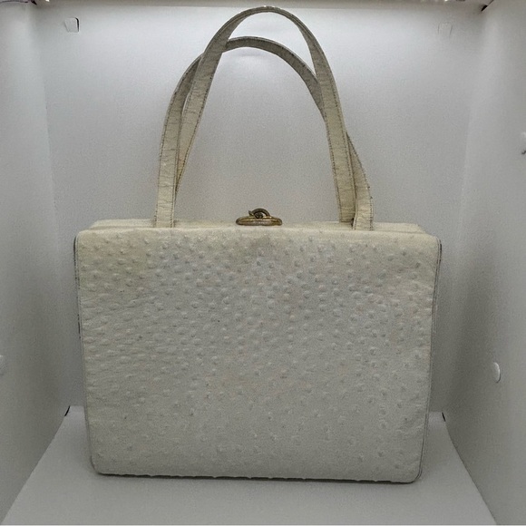 Vintage Classic Elegant Structured Top Handle Handbag – ostrich embossing -Ivory - Picture 7 of 14